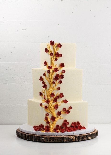 Virginia's best custom wedding cakes, farm to table dessert table & dessert grazing table  | luray, charlottesville, loudoun county, culpeper, harrisonburg, northern virginia 