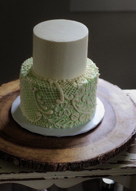 Virginia's best custom wedding cakes, farm to table dessert table & dessert grazing table  | luray, charlottesville, loudoun county, culpeper, harrisonburg, northern virginia 